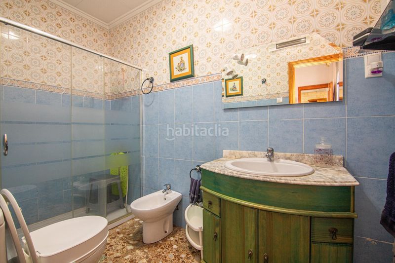 Foto 1a6b201d-d7a1-43b5-839e-44e42b8c7f21. Casa adossada a Carrús Oeste Elche / Elx