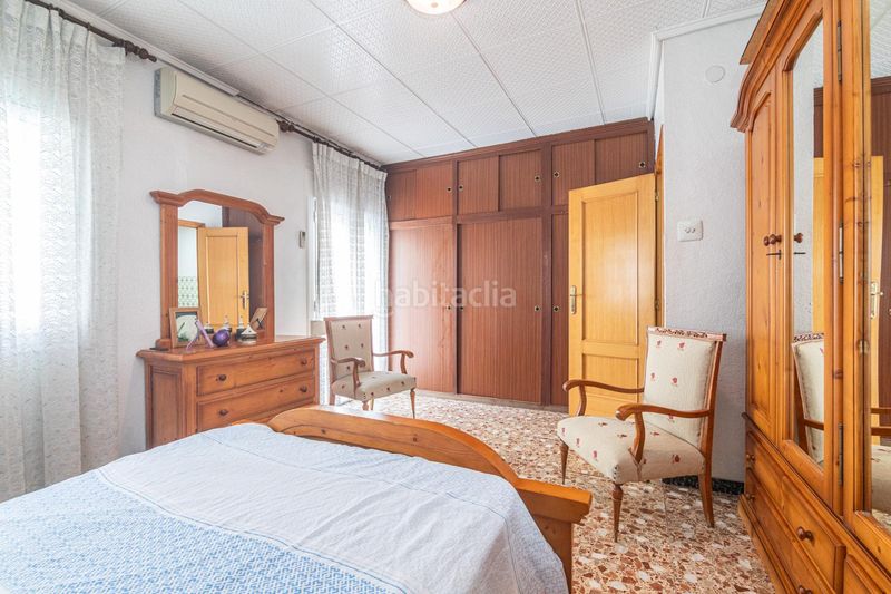 Foto 21fe9d7b-9e83-4369-91a1-c2ba61fc51fb. Casa adossada a Carrús Oeste Elche / Elx