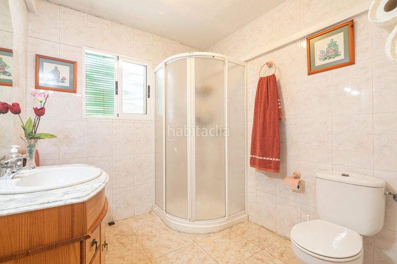 Foto c54ae982-8d6e-4014-847c-7660cfe2cf20. Casa adossada a Carrús Oeste Elche / Elx