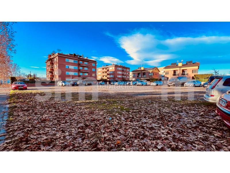 Foto 3a156bef-3e46-406e-93c8-dbf51dde7e52. Gewerbliches grundstück in mercè rodoreda 4 in Caputxins-Ambulatori Vic