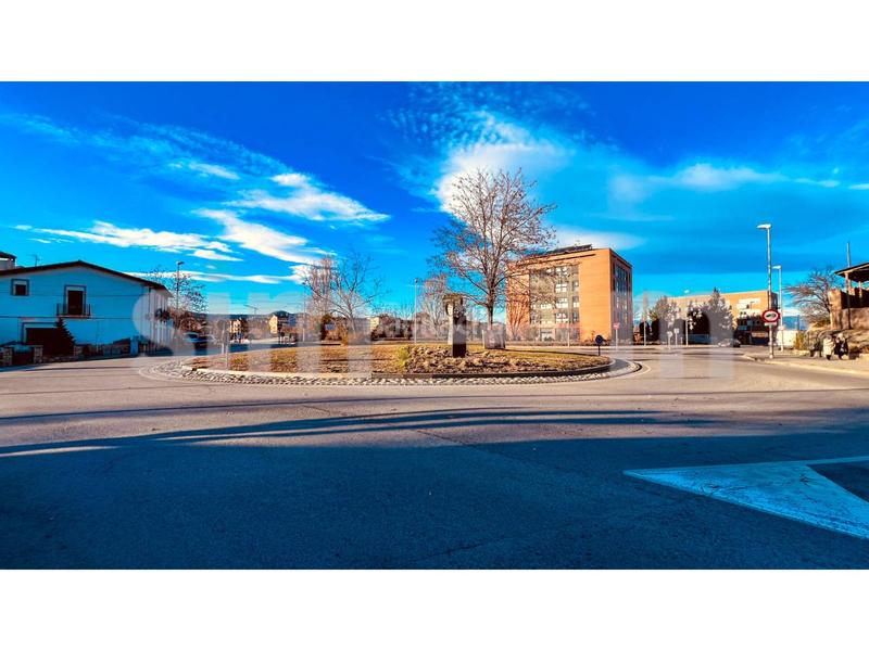 Foto 5b5b2e9d-a706-429f-beec-134159fe9e26. Gewerbliches grundstück in mercè rodoreda 4 in Caputxins-Ambulatori Vic