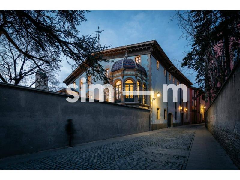 Foto e5c1decf-c686-40a8-8291-625127a12bbb. Alquiler local comercial local de alquiler zona Centre histórico en Vic