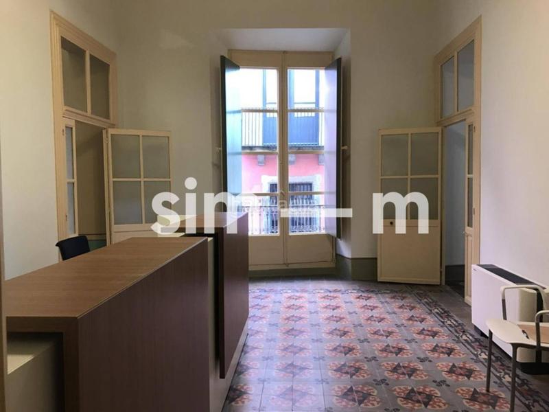 Foto 868a63b3-40c2-4252-9f0c-d22b0e96b08e. Rent business premise in Centre Vic