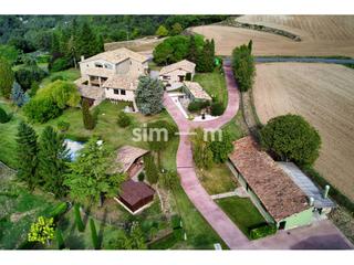 Masia a Gurb. Masia en venda  zona rural