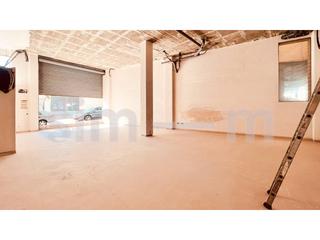 Business premise  Raval cortines. Local en venta  zona caputxins