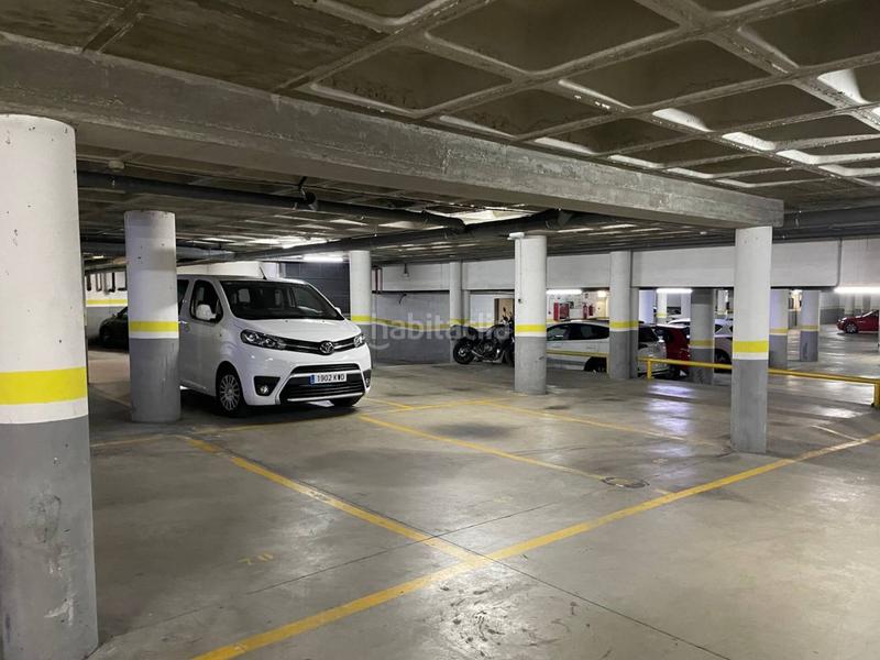 Foto 52eb3641-3b87-46a8-aba2-d62064ce5e73. Alquiler parking coche en eix onze de setembre 29 parking en alquiler zona universitat en Vic