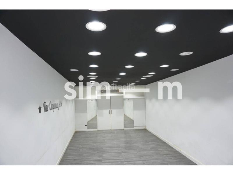 Foto 9f4c0fd8-3d7a-409c-a471-fe769bee9cb3. Alquiler local comercial en argenters 18 local de alquiler zona centro en Vic