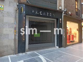 Miete Geschäftsraum in Argenters 18. Local de alquiler  zona centro