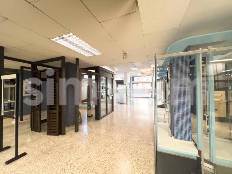 Foto 113d4a3c-3f1f-4f88-bcab-0c91d42b78d6. Alquiler local comercial en doctor junyent 9 local en alquiler zona centro en Vic