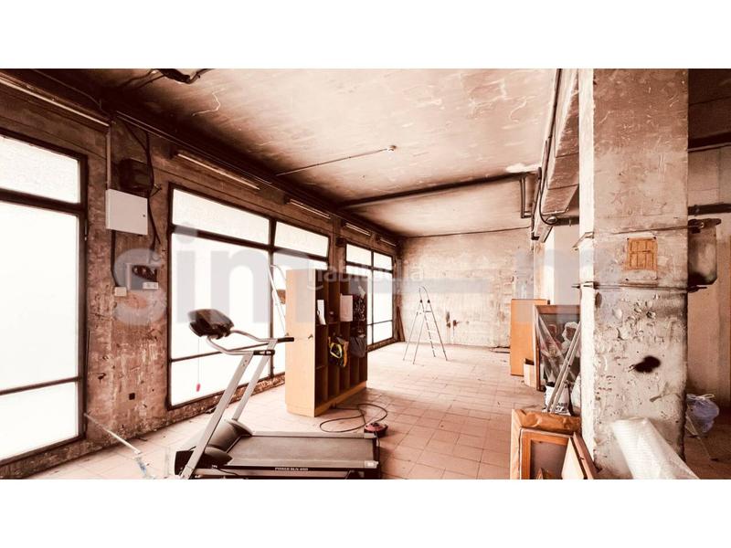 Foto 7037b333-f86e-4789-a865-7b3624afd607. Location local commercial dans doctor junyent 9 dans Vic