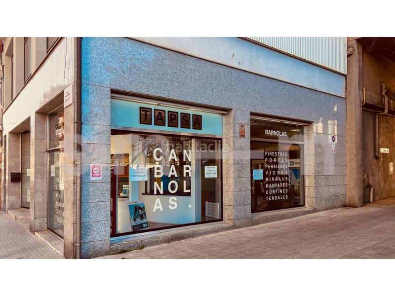 Foto 79f33e7f-b96c-4c0e-b73b-8bc344293955. Rent business premise in doctor junyent 9 in Centre Vic