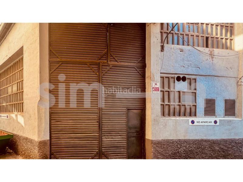 Foto ea2fd222-b4d6-4c0e-979a-d3ed7f3f661d. Rent business premise in doctor junyent 9 in Centre Vic