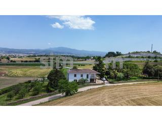 Chalet in Gurb. Torre en venta  zona rural
