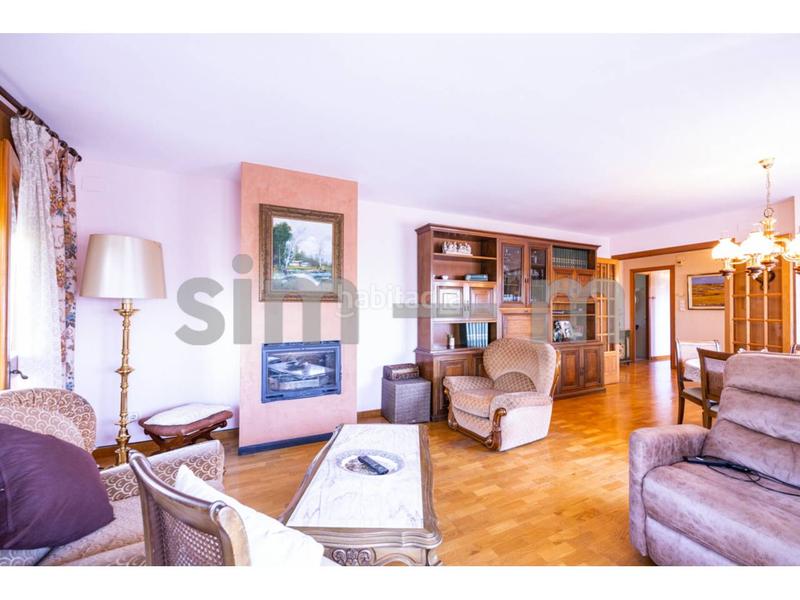 Foto 3c3b5db1-fa27-4703-a877-bbd8167d0f71. Chalet with heating in El Sucre-El Nadal Vic