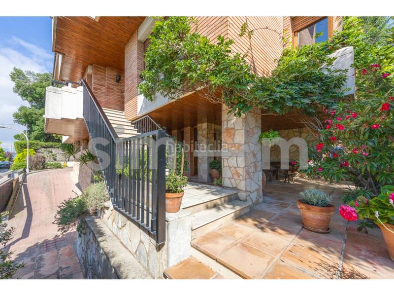 Foto 87bbc677-3432-4911-bad5-0277fff98223. Chalet with heating in El Sucre-El Nadal Vic