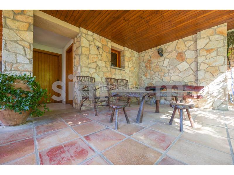 Foto b5e8a3be-d31d-444c-8392-bd412c599401. Chalet with heating in El Sucre-El Nadal Vic