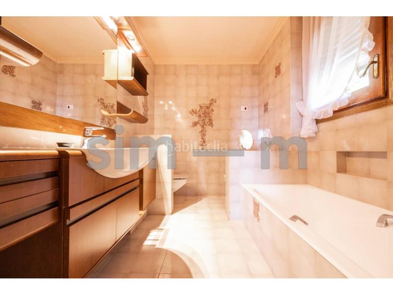 Foto dec38c6e-0837-42bc-893a-bdbbfc670f45. Chalet with heating in El Sucre-El Nadal Vic