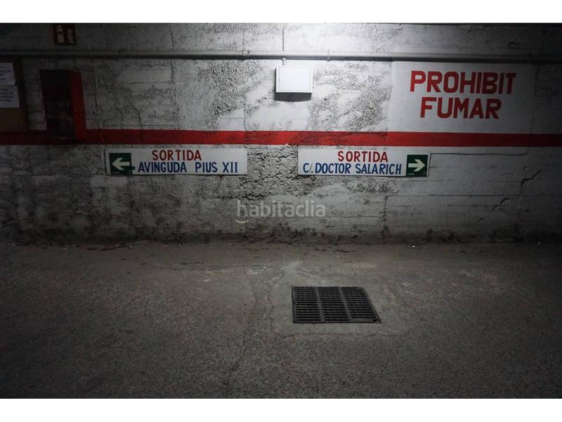 Foto 50b4d76d-d828-4f73-b8d0-8d727714a869. Posto auto in Estadi-Santa Anna Vic