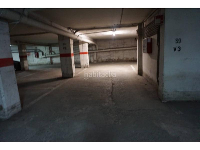 Foto c4c1d1fc-0557-4d96-ac1e-84c74900022f. Posto auto in Estadi-Santa Anna Vic