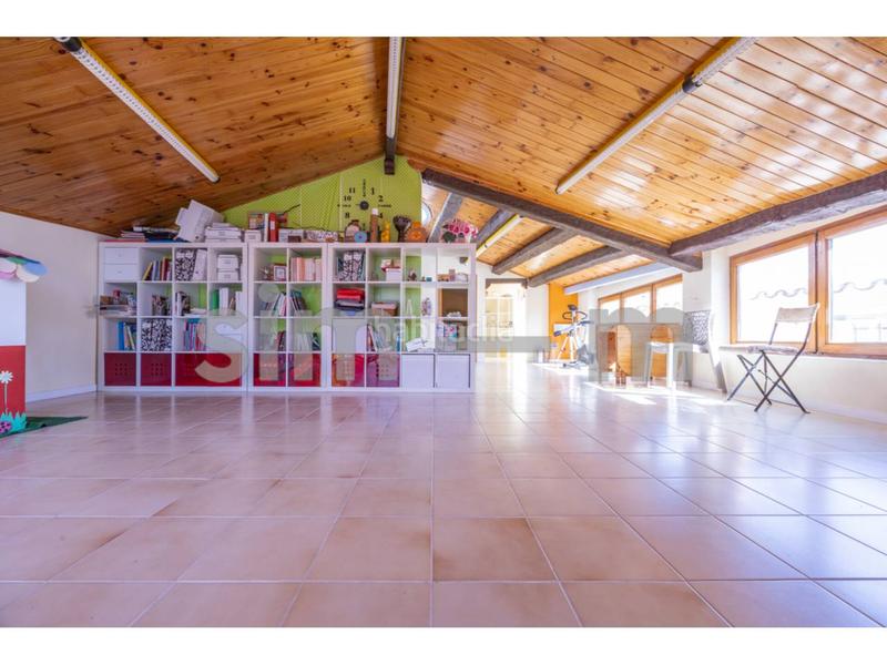 Foto 6d362a05-5c0c-4011-ae7b-31a9f79b1613. Duplex avec chauffage dans Manlleu