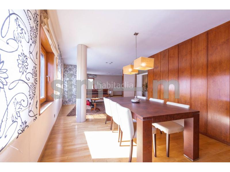 Foto b42a83e9-6843-43f3-adb9-5f5094d462e2. Duplex avec chauffage dans Manlleu