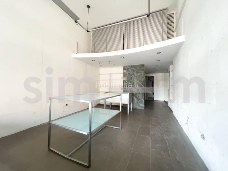 Foto 966b9339-8ad8-4474-b0f4-f0f4d245c45e. Alquiler local comercial  Centre històric en Vic