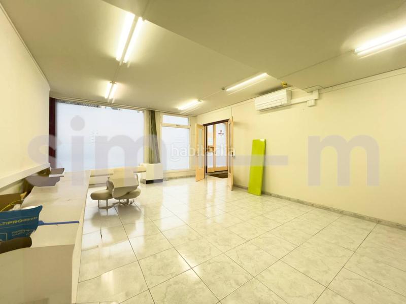 Foto b5193962-06c3-4942-b246-11712d4f751b. Alquiler oficina en bisbe torras i bages 4 local en alquiler zona centro en Vic