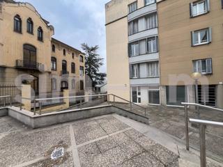 Lloguer Oficina a Bisbe torras i bages 4. Local en alquiler  zona centro
