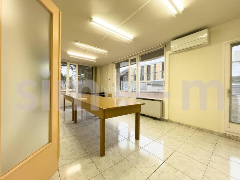 Foto 3489340c-576d-4dd1-a883-f2eae5dc3f20. Rent office space in bisbe torras i bages 4 in Centre Vic