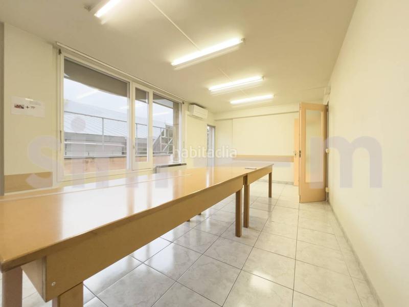 Foto 3c939d99-aa4b-44e9-aca8-53731b65006d. Rent office space in bisbe torras i bages 4 in Centre Vic