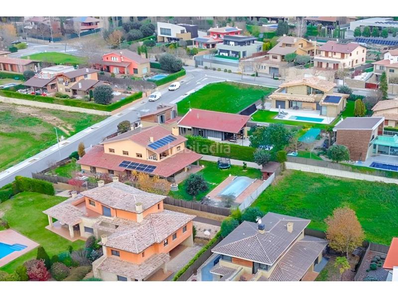 Foto dcd2fb41-16f5-4fe2-a3a8-628e1569dbf6. Chalet torre en venta zona lalbareda en Sant Julià de Vilatorta