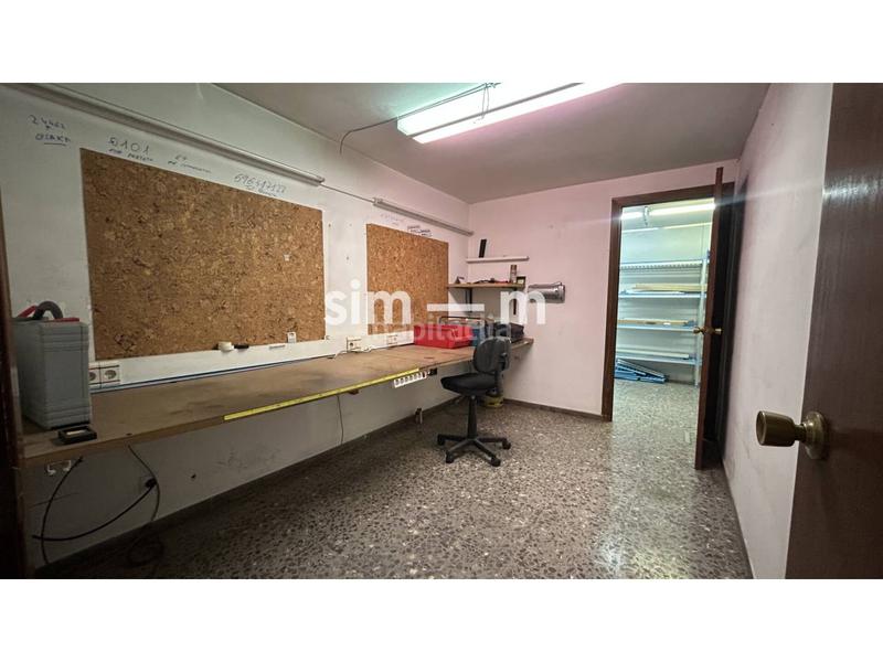 Foto 12cd7fe1-4c92-4afa-9c69-3cd73846c43f. Miete büro in francesc camprodon 31 in Nord Vic