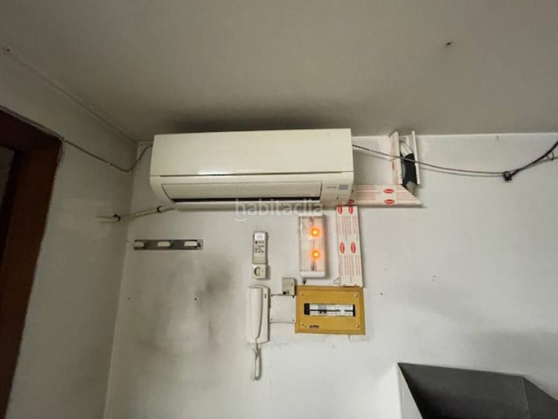 Foto 6bc0c0ad-0c90-475e-a674-a3eb2be135d8. Miete büro in francesc camprodon 31 in Nord Vic