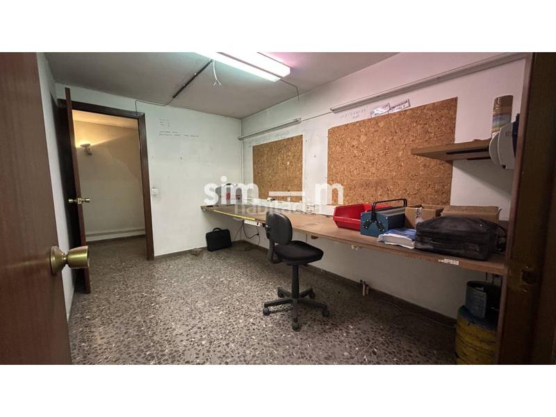 Foto a2eb1819-61ca-4f51-9923-2e3d6f92c6ec. Miete büro in francesc camprodon 31 in Nord Vic