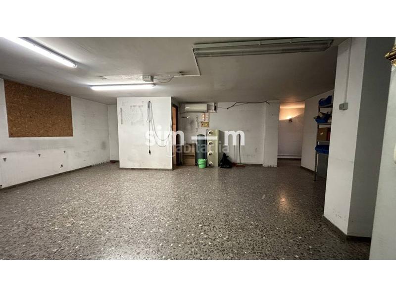 Foto d194b0f8-b031-4df6-9cbb-d5d292c81124. Miete büro in francesc camprodon 31 in Nord Vic