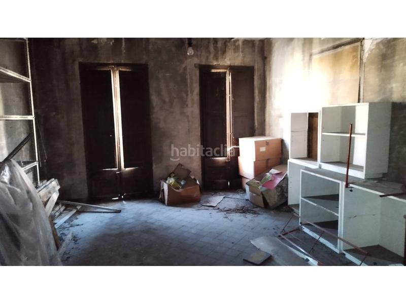 Foto 5dbead4a-20fc-43df-919e-33c8e9bc885e. Edificio  en venta zona centro en Centre Vic