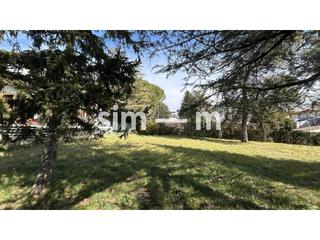 Industrial plot in Tona. Sola en venta  zona de lourdes