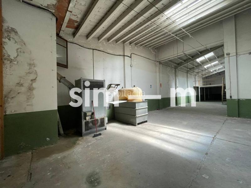 Foto b3c5d7ee-1029-4a42-a398-3470ca4a38a2. Business premise in indústria 16 in Caputxins-Ambulatori Vic