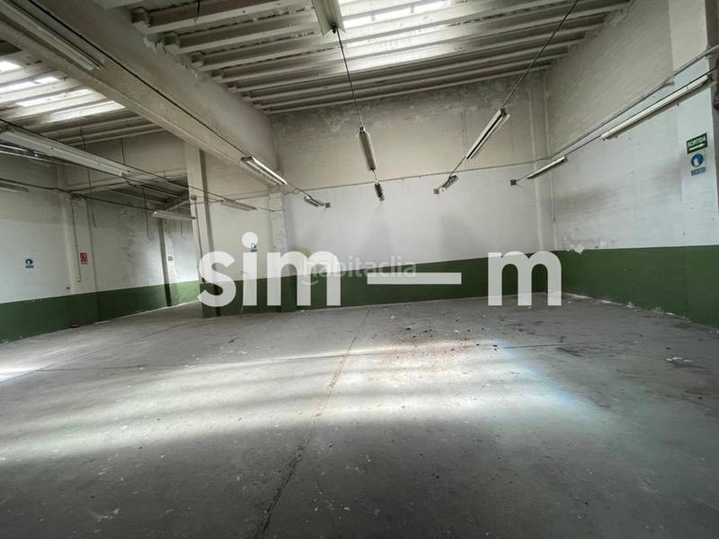 Foto c84640ff-fd5c-43c0-8a29-874e10b05f77. Business premise in indústria 16 in Caputxins-Ambulatori Vic