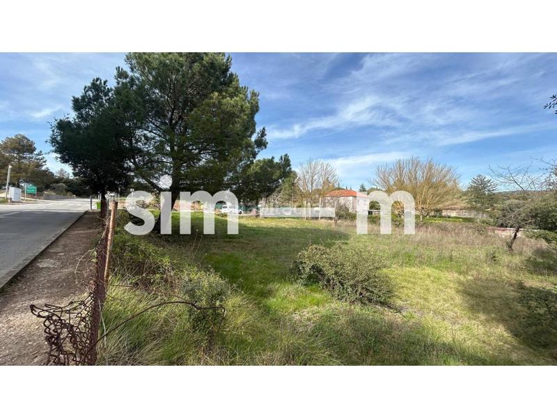 Foto 6c8b640b-e19c-4e83-84b4-3204d755f943. Gewerbliches grundstück in Seva