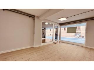 Lloguer Local Comercial  Pare coll. Local en alquiler  zona centro