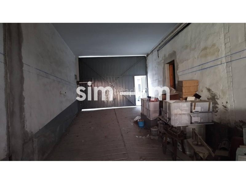 Foto b357ed22-d9f0-42e7-b4e7-d23bd2d82de6. Gewerbliches grundstück in Caputxins-Ambulatori Vic