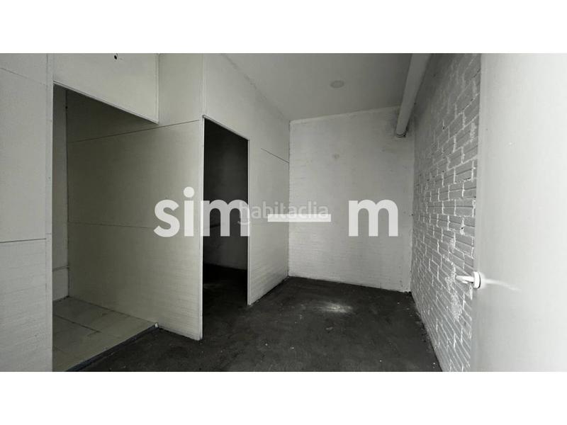 Foto 97c7eec2-0787-4316-b764-dc5fddaeefe6. Lloguer local comercial a Estadi-Santa Anna Vic