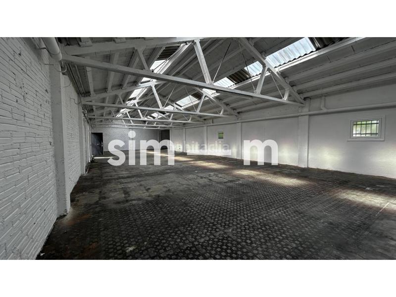 Foto 56af2e1a-1a54-4277-90d2-15af538d5ef2. Rent business premise in Estadi-Santa Anna Vic