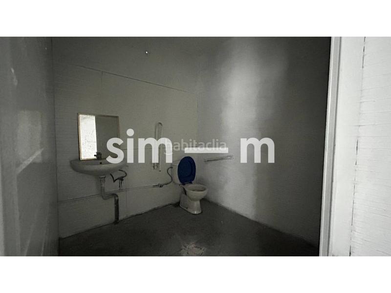 Foto 9c17a3d6-04a1-447b-9858-e648c55ea361. Rent business premise in Estadi-Santa Anna Vic