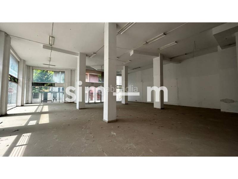 Foto 56c483f7-59ac-4ec6-8369-ace81b9acff0. Alquiler local comercial local en alquiler zona capuchinos en Vic