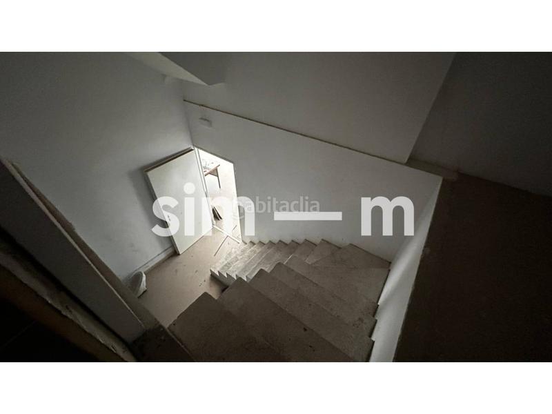 Foto 2f99bc07-57c8-4554-be3a-bab733738599. Alquiler local comercial local en alquiler zona capuchinos en Vic