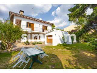 Casa a Sant Julià de Vilatorta. Casa en venta  zona centro