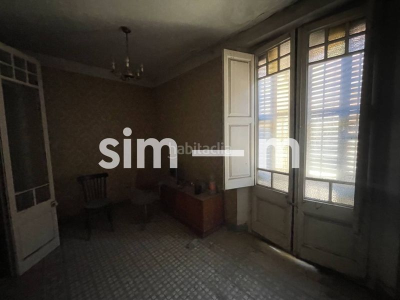Foto 19827bfc-dafb-4477-9575-ef8c75fc38c2. Casa en calle nou 121 edificio en venta zona centro en Vic
