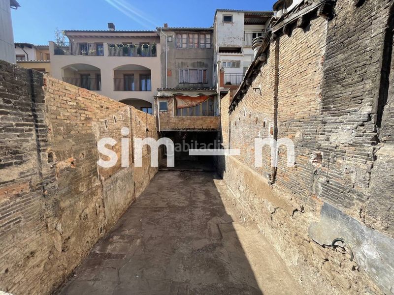 Foto 60bef679-e0dd-4aa3-98c6-4bbbf98812b7. Casa en calle nou 121 edificio en venta zona centro en Vic